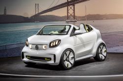 Smart Unveils Roofless EV Concept at Paris Motor Show