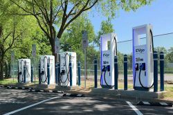 Report: U.S. Auto Industry Is Looking to the Government for More EV Support