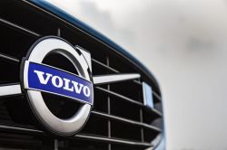 Volvo Cars Announces Plans for an IPO, Aims to Raise $2.9 Billion 