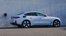 BMW is Offering New EV Customers 2 Years of Free Charging From Electrify America 