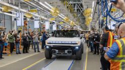 GM Has Received 65,000 Reservations for the New Hummer EV