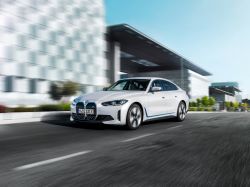 BMW Expands i4 Lineup With the Affordable eDrive35