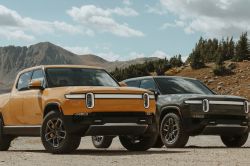 Rivian Discontinues Base Model for R1S, R1T